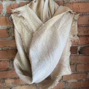 Cream blanket-scarf